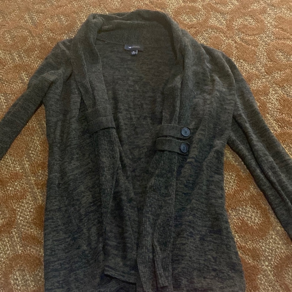 AB Studio woman’s size Medium cardigan green and black